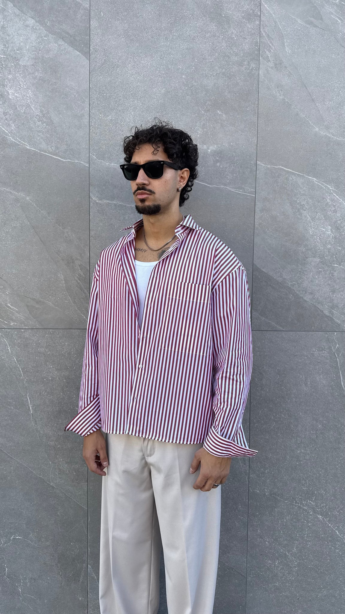 Camicia cropped riga rossa